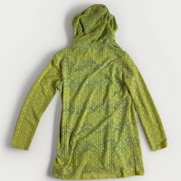 Title Nine Sunbuster Swim Cover Up Hooded Lined Size Medium UPF 50+ Quick Dry - Picture 12 of 12